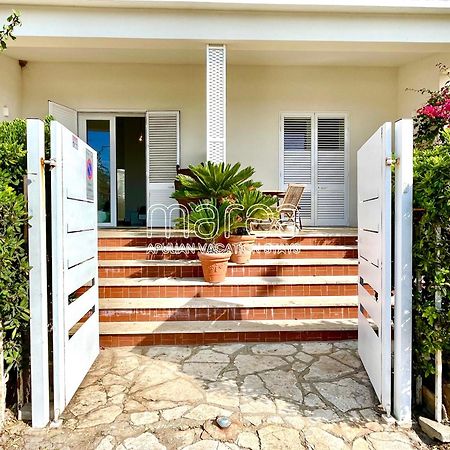 Villa Nauna, Fronte Mare Con Giardino E Terrazzo - Marea Collection Nardo Exterior photo